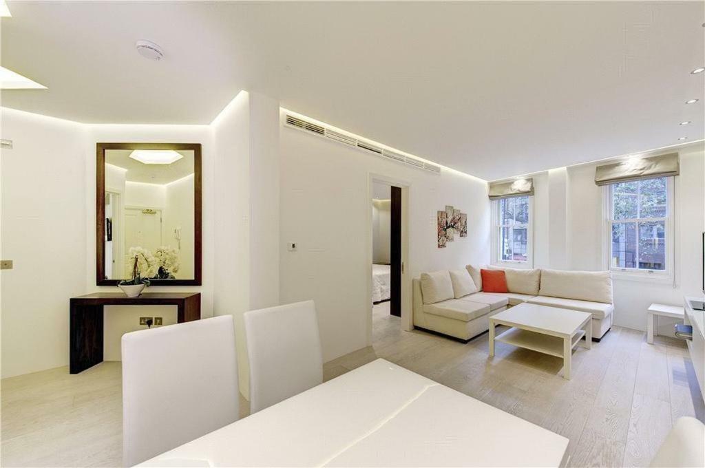 Heart Of Knightsbridge - Stunning Air Conditioned Apartment - 1 Minute Walk From Harrods Londres Exterior foto